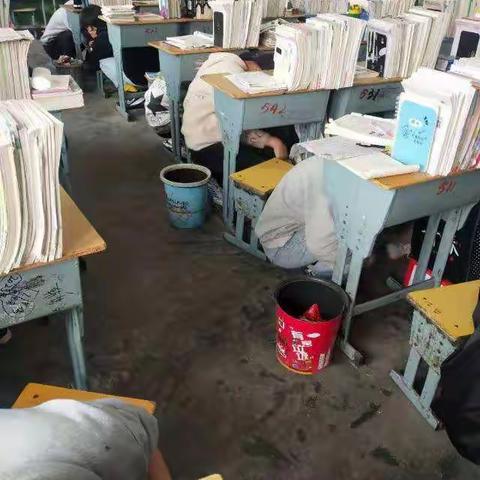 “学会应急，珍爱生命”———桑固初中举行应急安全演练