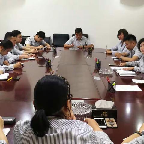 当好供热服务“店小二” 争当营商环境排头兵 客服中心召开优化营商环境专题会议