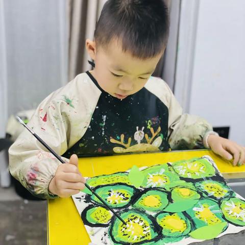 新狮街道中心幼儿园.暑你最精彩 小一班刘宸轩