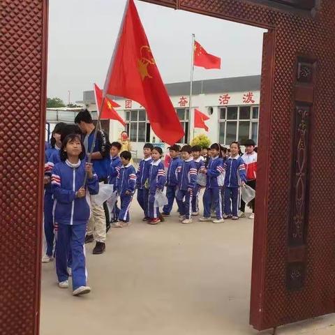 后马营小学秋季一年级新生开始报名了