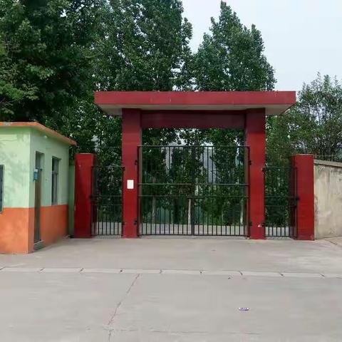 爱心捐赠 陪伴成长