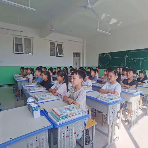 【河南疃镇二疃小学】整理课桌和学习用品劳动课