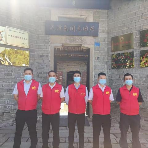 参观红色教育基地，重温红色革命记忆