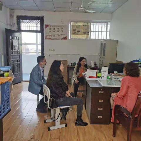 精准送课下校，助力质量提升