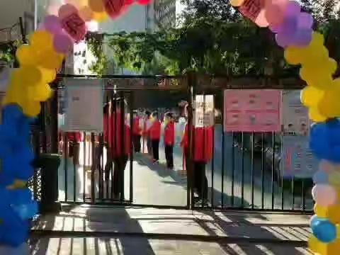让爱启航，快乐成长—小天使幼儿园