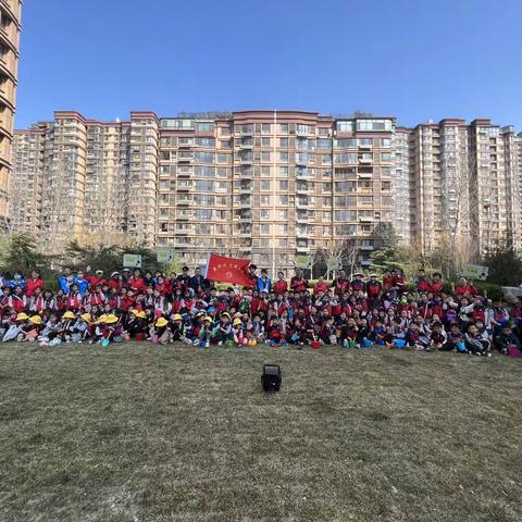 春暖花开，种植未来——中央花园社区植树节新时代文明实践活动