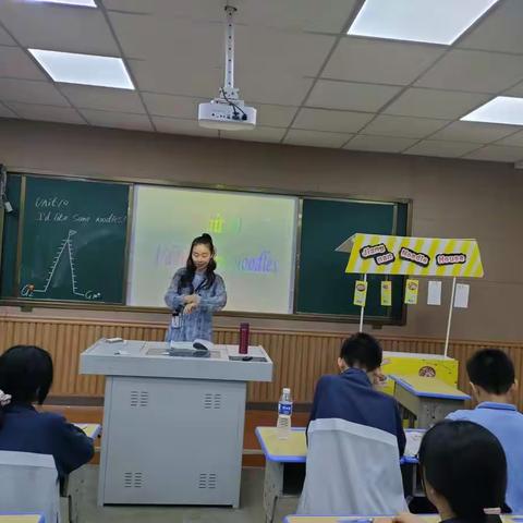 “英”为有你，“语”众不同