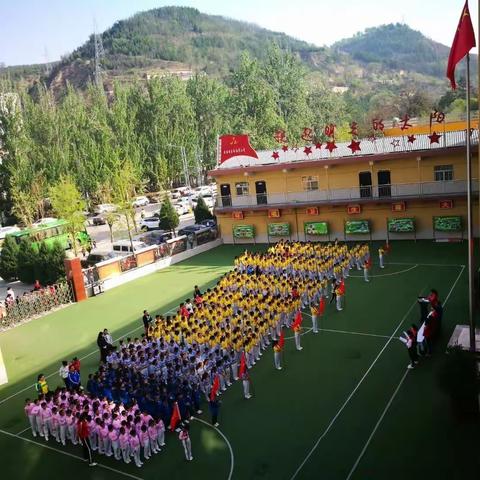 杨家岭福州希望小学2018年春季运动会六年级精彩瞬间