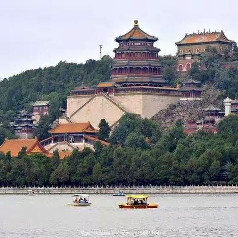 明德教育集团明德校区四年级语文学科无“限”课堂——习作例文《颐和园》