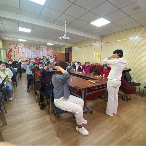 【新时代文明实践】星海社区“岁月不负母亲 为爱留住时光”主题活动