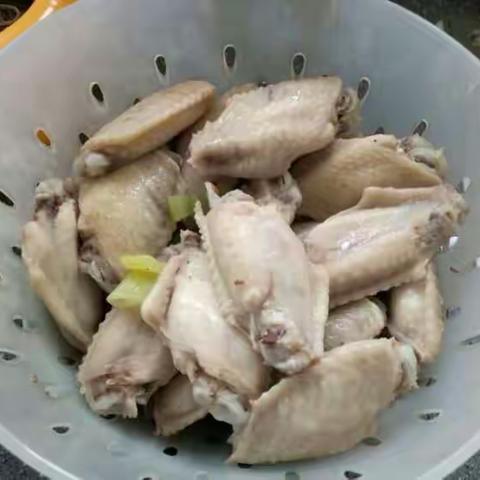 可乐鸡翅的制作过程