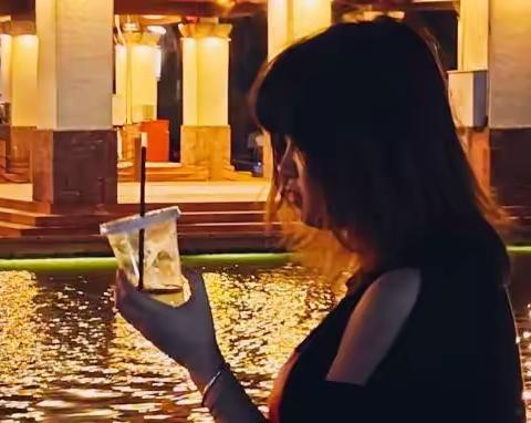 灯湖夜色，净化心灵，顿悟人生