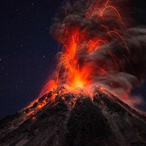 科学小实验之“火山爆发”（家庭篇）