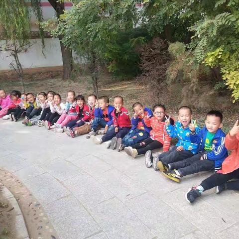金河育才幼儿园亲子活动。感恩相遇，感谢陪伴。