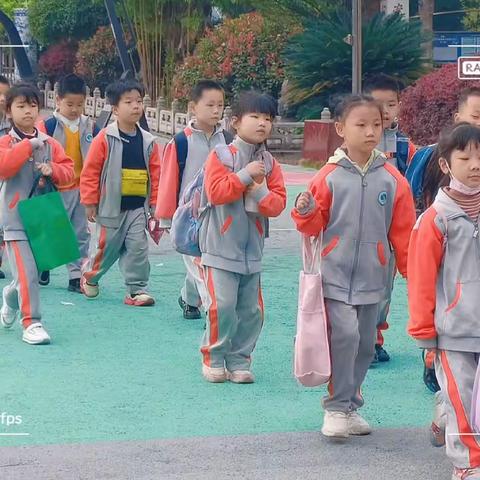 不负春光，快乐春游——三明市沙县区实验小学分校一(4)班春游记