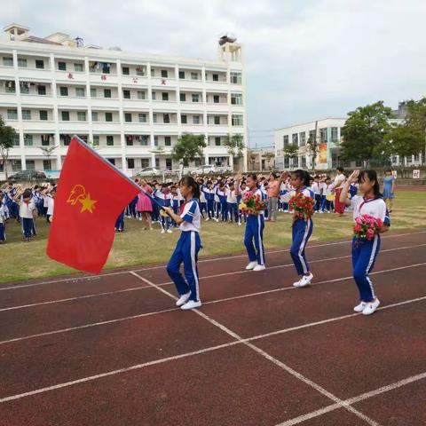枫木中心小学队形队列比赛