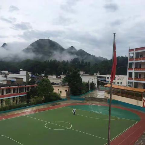 我们的高等教育就算培养出了高端的人才，而无法传承几千年沉淀的中华美德。是不是中国教育的悲哀？