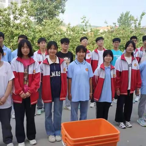 杏儿熟了，摘杏走起—三乡镇第一初级中学