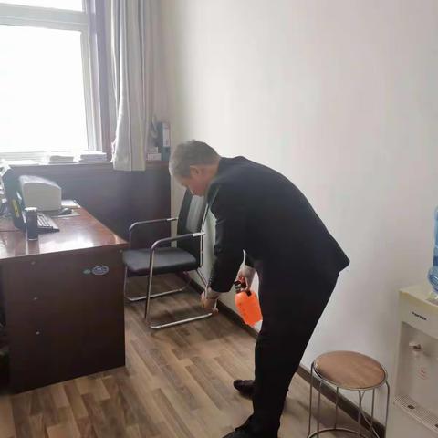 侯工最美——老卫坚守阵地