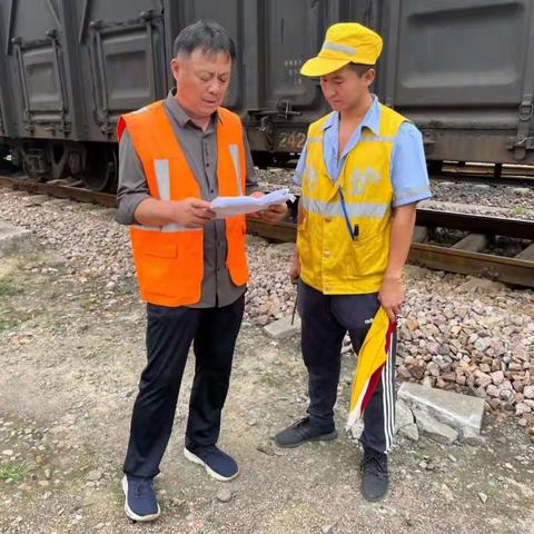 〔侯工最美〕老黄牛