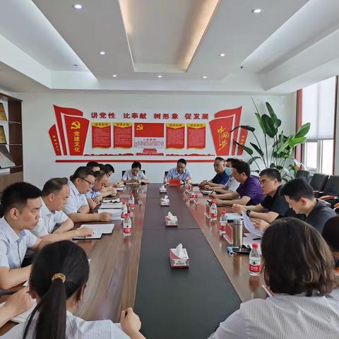 人行新乡市中支反洗钱科科长朱立志一行莅临获嘉农商行督导洗钱和恐怖融资风险自评估工作