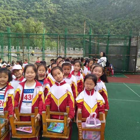 一.四班 众志成城 赛出成绩