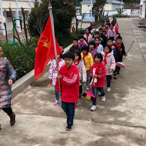 学习雷锋好榜样，我们在行动——峨山县锦屏宝山小学开展学习雷锋系列活动