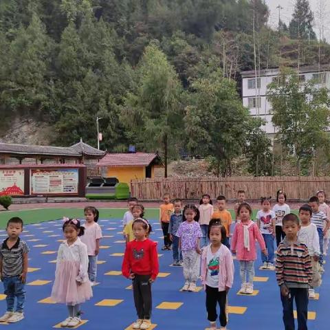 大班——当中秋节遇上教师节