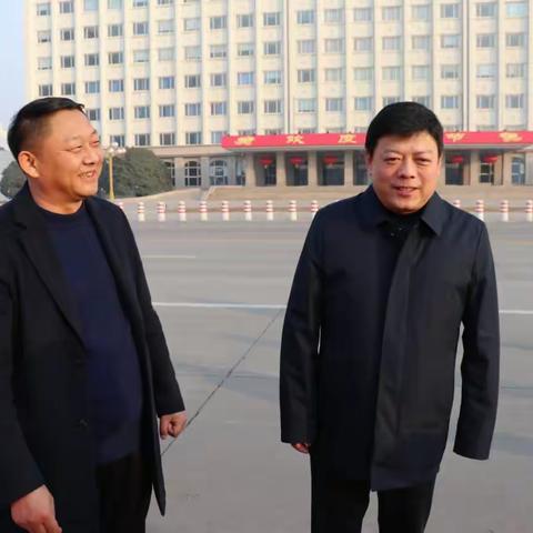 初一慰问送温暖 浓浓祝福暖人心    区长丁国梁春节慰问环卫工人