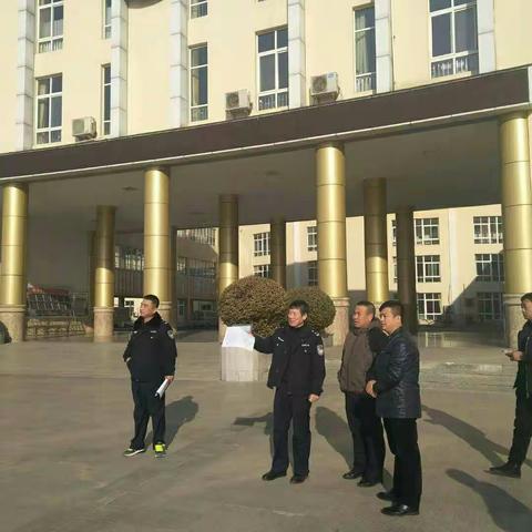 固安县公安局、教育局领导莅临我校检查指导安全工作