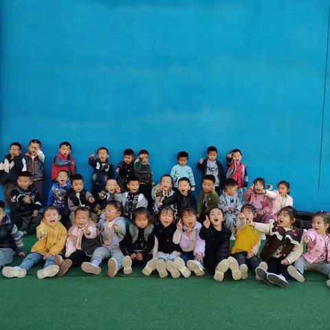 舜师路幼儿园小一班10月份快乐时光