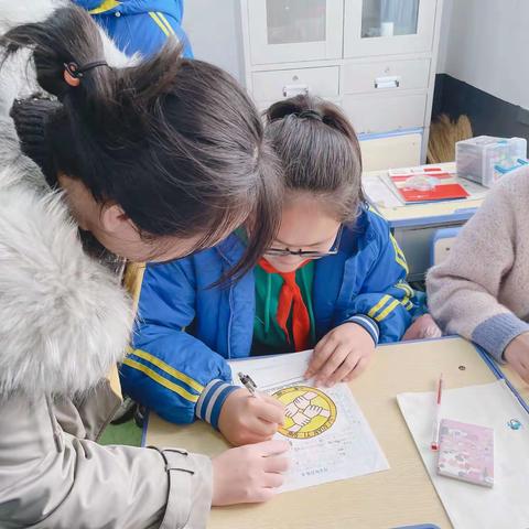 “徽”洒班级特色，展现金小风采——金洲小学班徽设计大赛