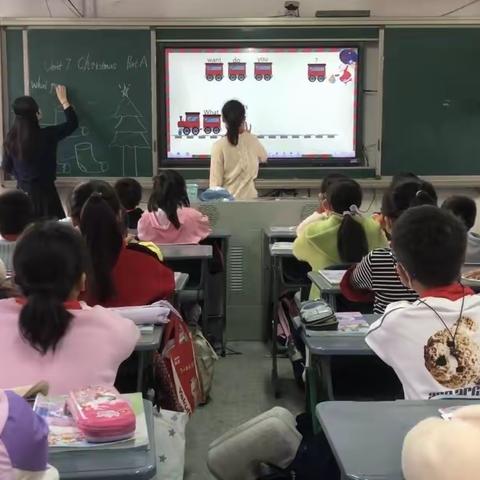 教研促成长——记黄山小学英语组教研活动