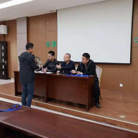 紫阳：通过考核认证提升警犬实战技能