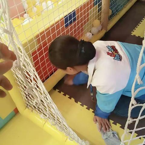 河源店10月19日儿童区（A班）（一尘不染）行动