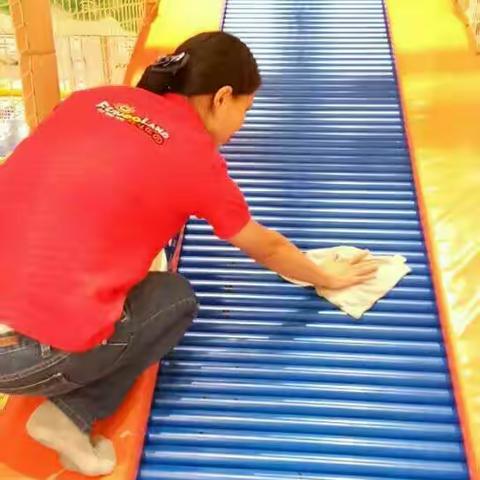 河源店儿童区10月10日(A班)（一尘不染）行动