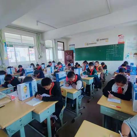 海东小学十月抽测