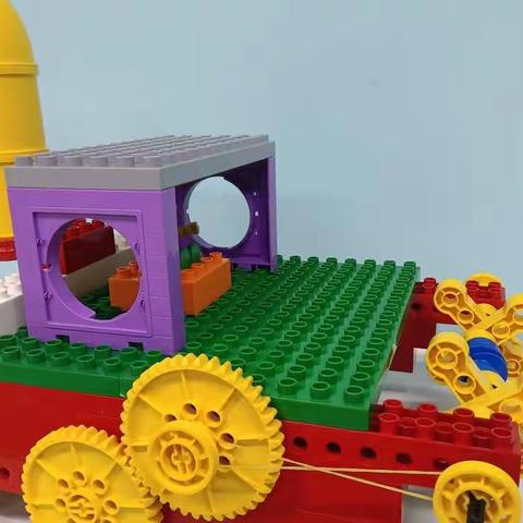 科技改变教育，教育改变未来