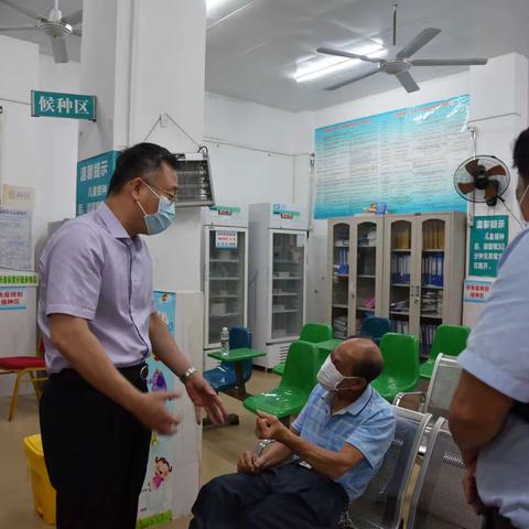 美兰区下沉社区督导疫苗接种集中攻坚行动