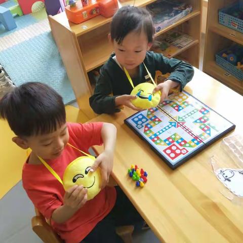 汇佳幼儿园"母亲节"半日开放活动