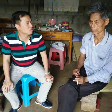 走访精准扶贫户陈道才家