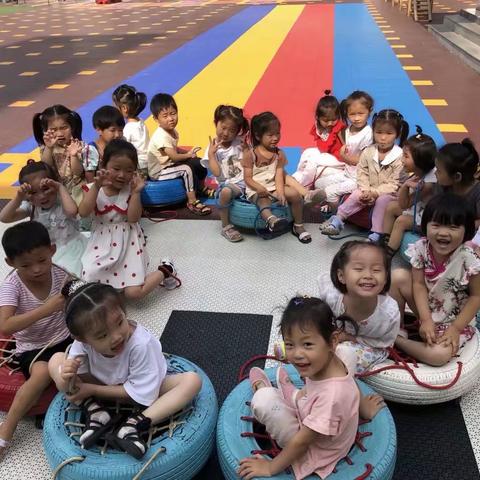 范县第二幼儿园小二班学期汇报