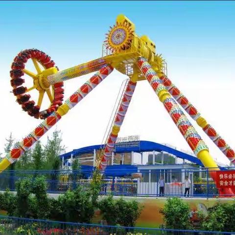 未来基地教育幼儿编程大颗粒课程《大摆锤》