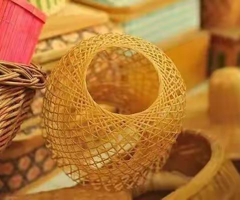 传承非遗文化，欣赏竹编之美——南充高中高坪校区初2021级2班社会实践活动