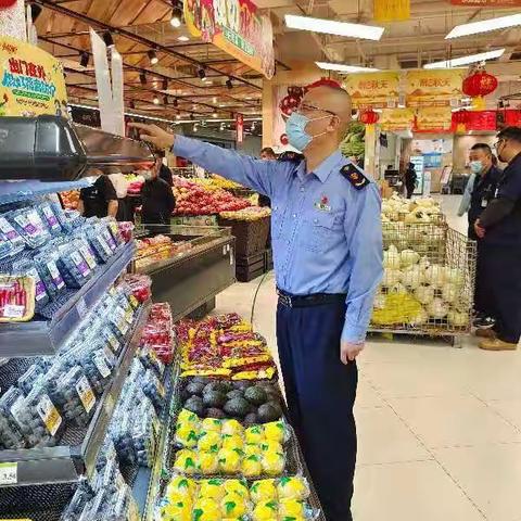 肩扛市场监管责任  全力保障“双节”期间食品安全——碑林局在行动！