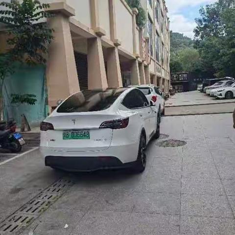 吉阳区文明办督查组一组督查情况通报(12月7日春光社区）整改情况