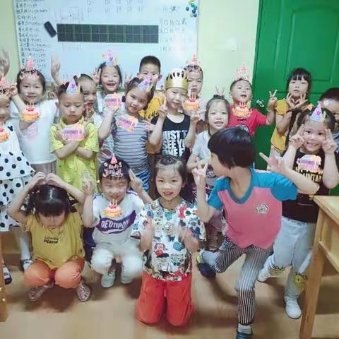 小晓教育万春校区幼小衔接班毕业啦
