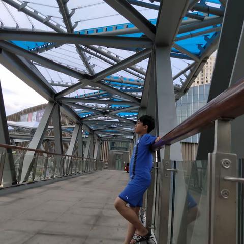 六（二）班夏谦暑假生活  假期是弯道超车的时候 是超越别人的时候