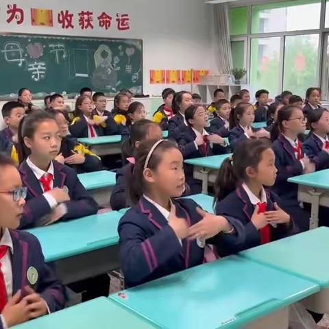 廉洁童谣进校园，清风正气沁童心
五洲观澜小学廉洁歌谣活动纪实（一）