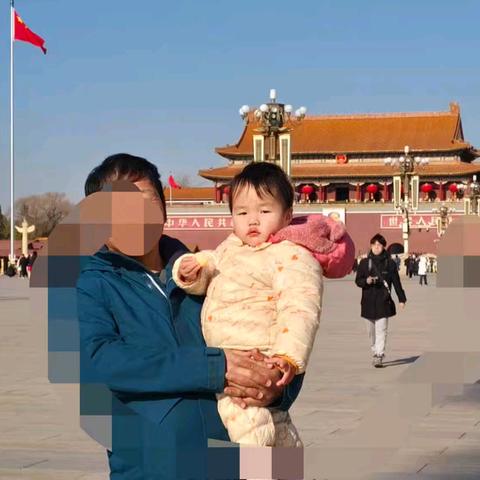 严慈相济育稚童 温情相伴润童心